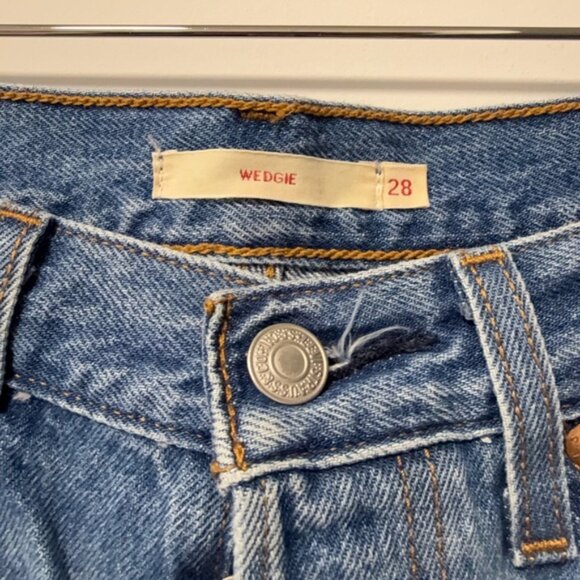 LEVI’S WEDGIE ICON FIT ANKLE WOMEN'S JEANS SIZE 28 - Picture 9 of 12